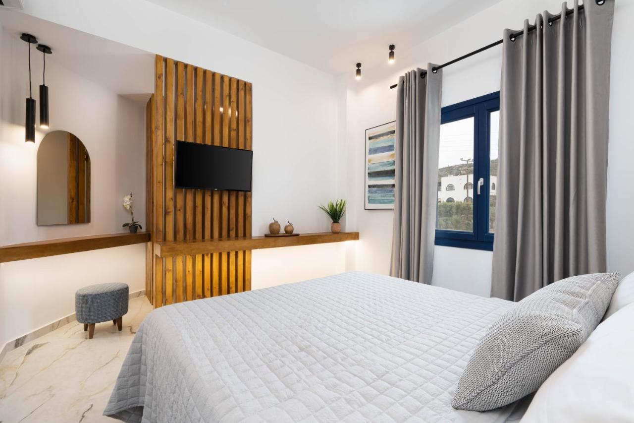 Amera Suites Fira  Exterior photo