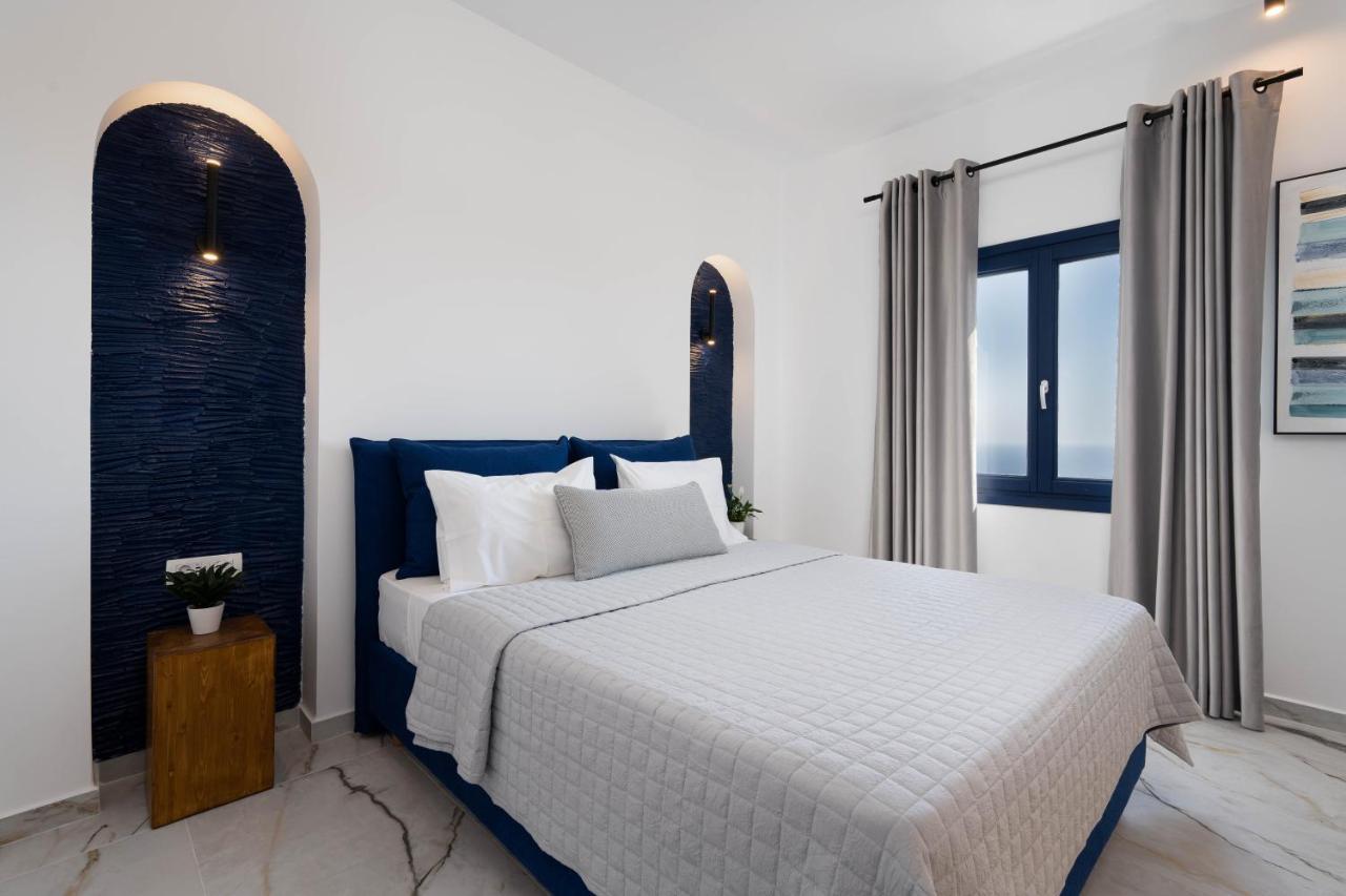 Amera Suites Fira  Exterior photo