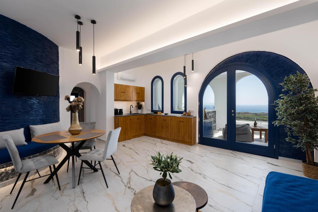 Amera Suites Fira  Exterior photo