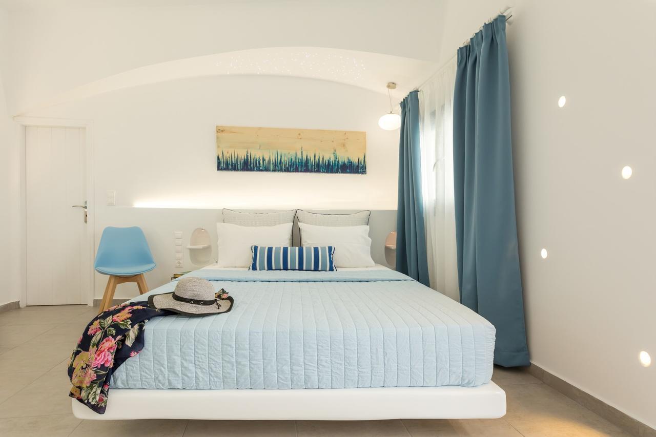 Amera Suites Fira  Exterior photo